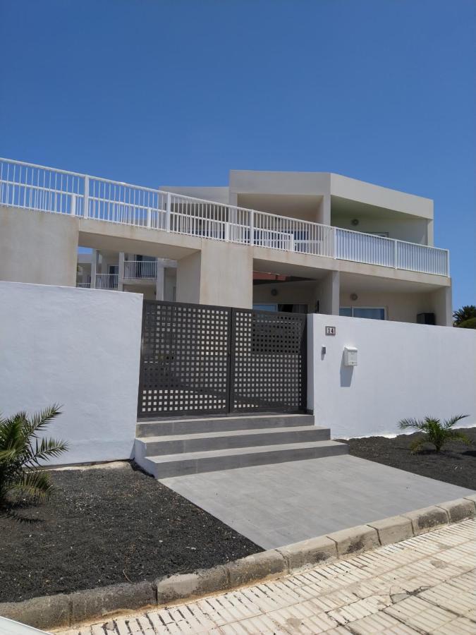 Apartment El Sueno - Great Sea Views - Infinity Pool - Free Wifi- Smart Tv-Residence Senator Costa Teguise Eksteriør billede