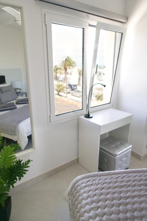 Apartment El Sueno - Great Sea Views - Infinity Pool - Free Wifi- Smart Tv-Residence Senator Costa Teguise Eksteriør billede